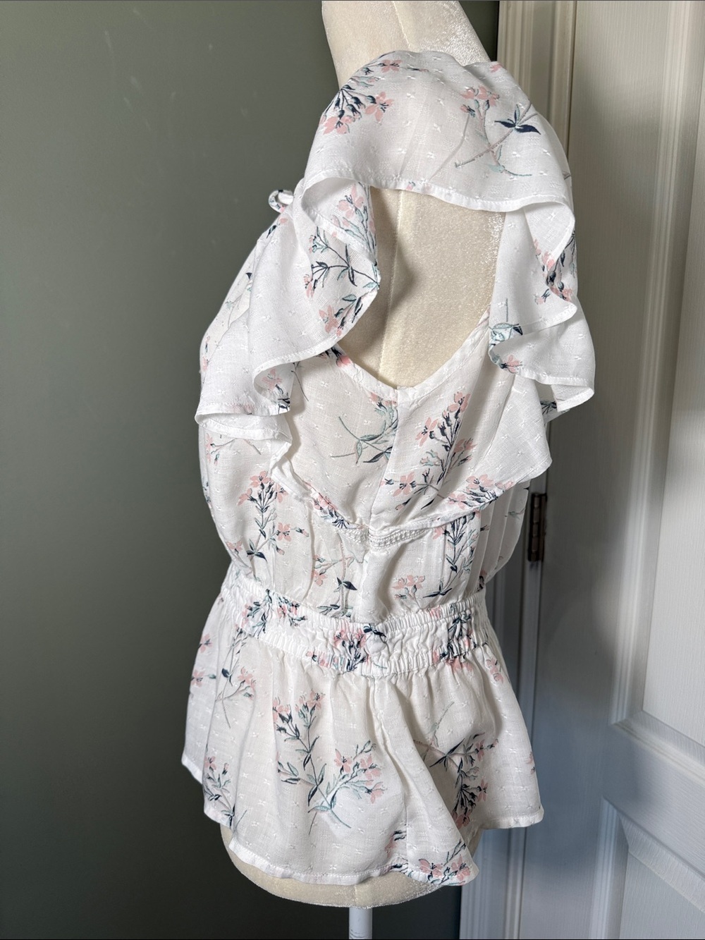 Lucky Brand Floral Peplum Top Flutter Sleeve Boho Cottagecore M - Picture 5 of 8